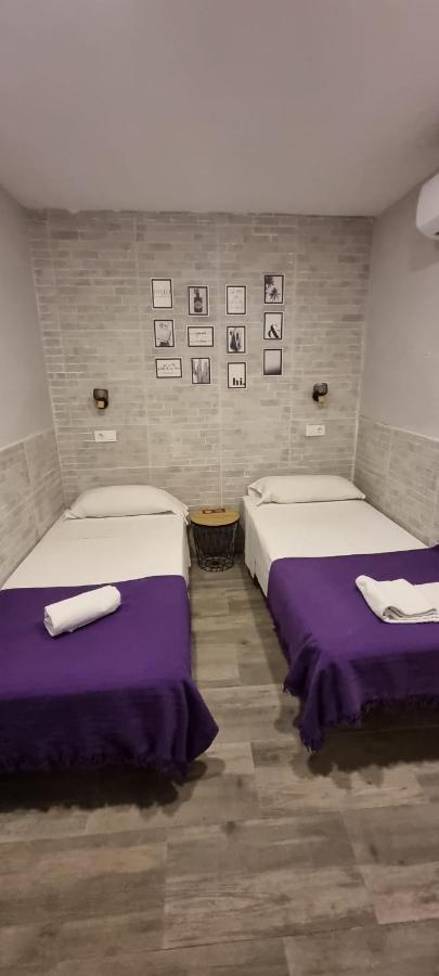 Hostal La Cabana Salou Buitenkant foto