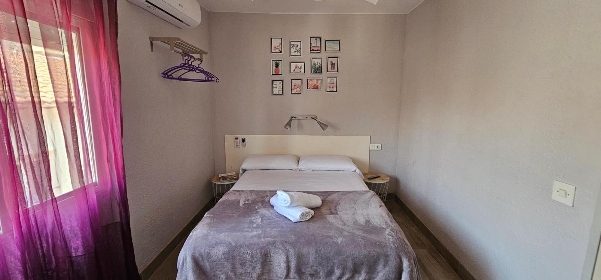 Hostal La Cabana Salou Buitenkant foto