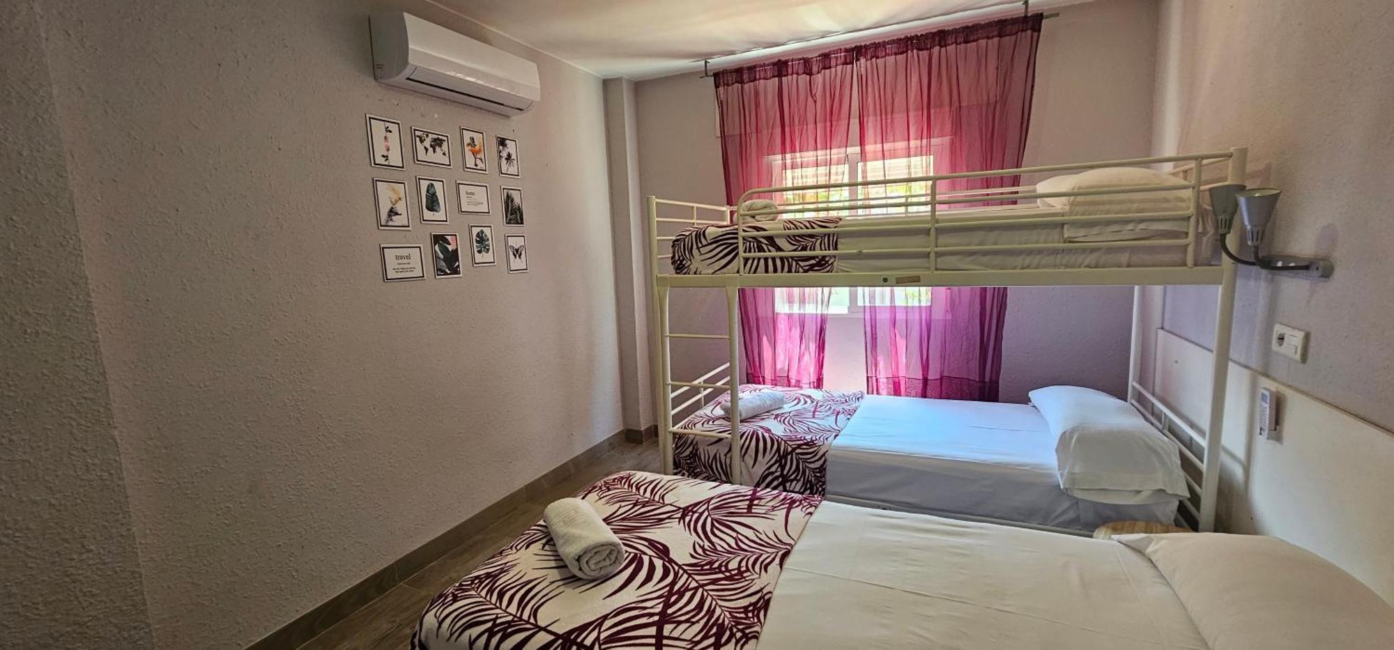 Hostal La Cabana Salou Buitenkant foto