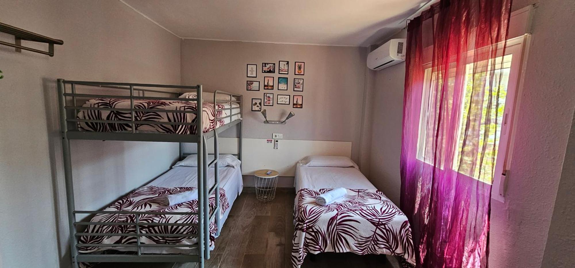 Hostal La Cabana Salou Buitenkant foto